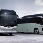 اتوبوس وارداتی کیا گرنبرد برای اولین بار در ایران پلاک شد