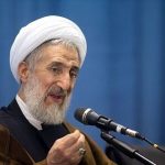 واکنش صدیقی به انفجار بندرعباس در نمازجمعه: برای نظام و حکومت توفیق جبران مصیبت‌ وارده را داریم | در این فاجعه مسامحاتی رخ داده