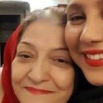 میز شام مفصل و لاکچری جشن تولد مادر بهنوش بختیاری در رستوران شیک+عکس/ با فهمیدن اینکه چه کسی براش تولد گرفته تعجب خواهید کرد!