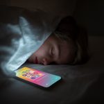 فوت و فن کنترل مصرف موبایل قبل خواب