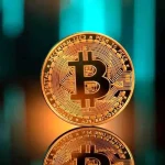 بیت‌کوین نزدیک قله تاریخی؛ بازار کریپتو در آستانه صعود؟