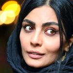 فیلم صحرا اسداللهی: وقتی با بنز مرد کارخانه دار  شام رفتیم بیرون گفتم آخ جون زنش میشم / گفتم توی پول غرق میشم /  حتی به اسم بچه هامون فکر کردم …