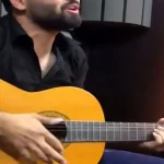آواز احساسی؛ پسره فیسشو نشون نداد خوند انقد صداش خوش آهنگه لحظه شماری میکنی ببینیش