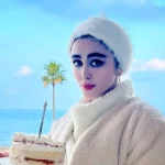 ستاره حسینی، بازیگر سریال «گسل»، جشن تولد ۳۲ سالگی خود را در کنار امواج دریا برگزار کرد! / تولد در ساحل آرامش + عکس خانم بازیگر در لباس عروس