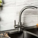 ترفندهای خانه داری؛ چجوری سینک ظرفشویی رو با نوشابه برق بندازیم؟